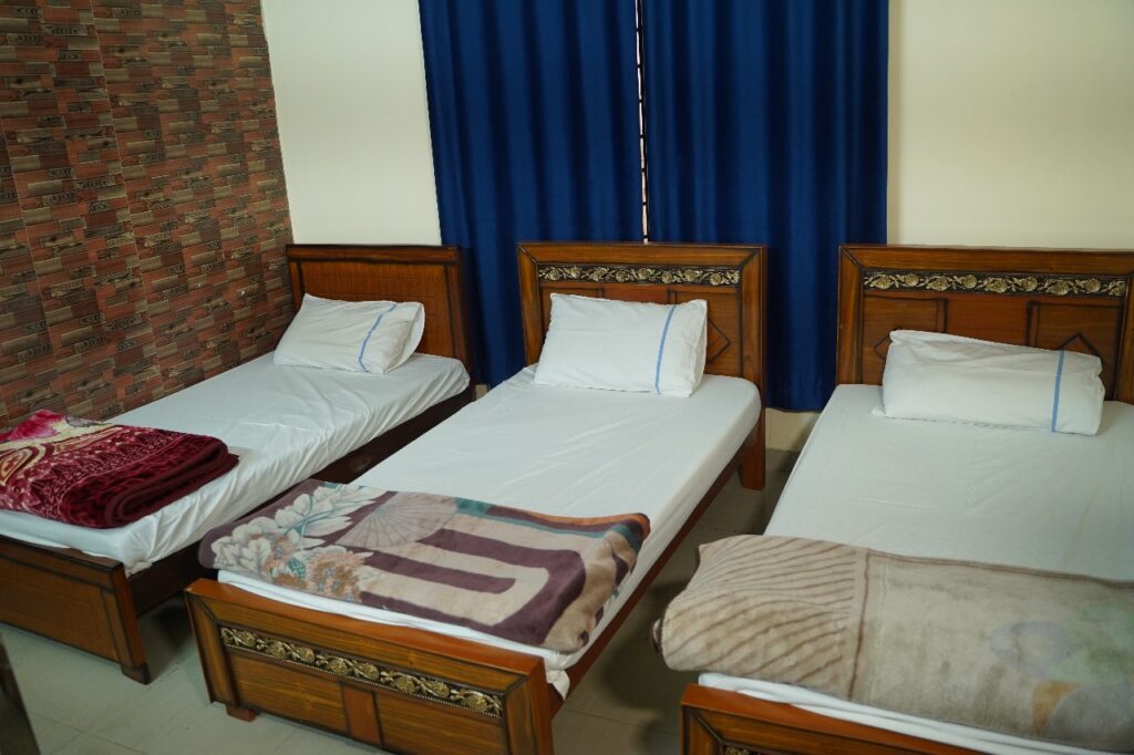 3 Bed Room