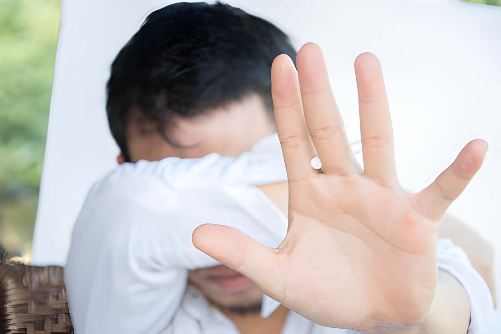Person affected by substance addiction and family concern